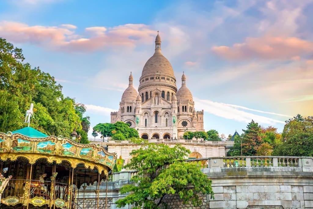 Relax In A Stylish Flat In Montmartre Apartment Paris Exterior photo